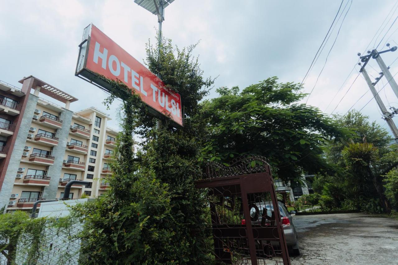 Hotel Tulsi Покхара Екстер'єр фото