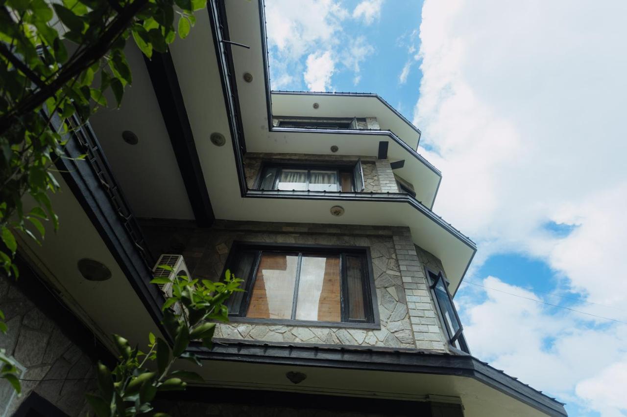 Hotel Tulsi Покхара Екстер'єр фото