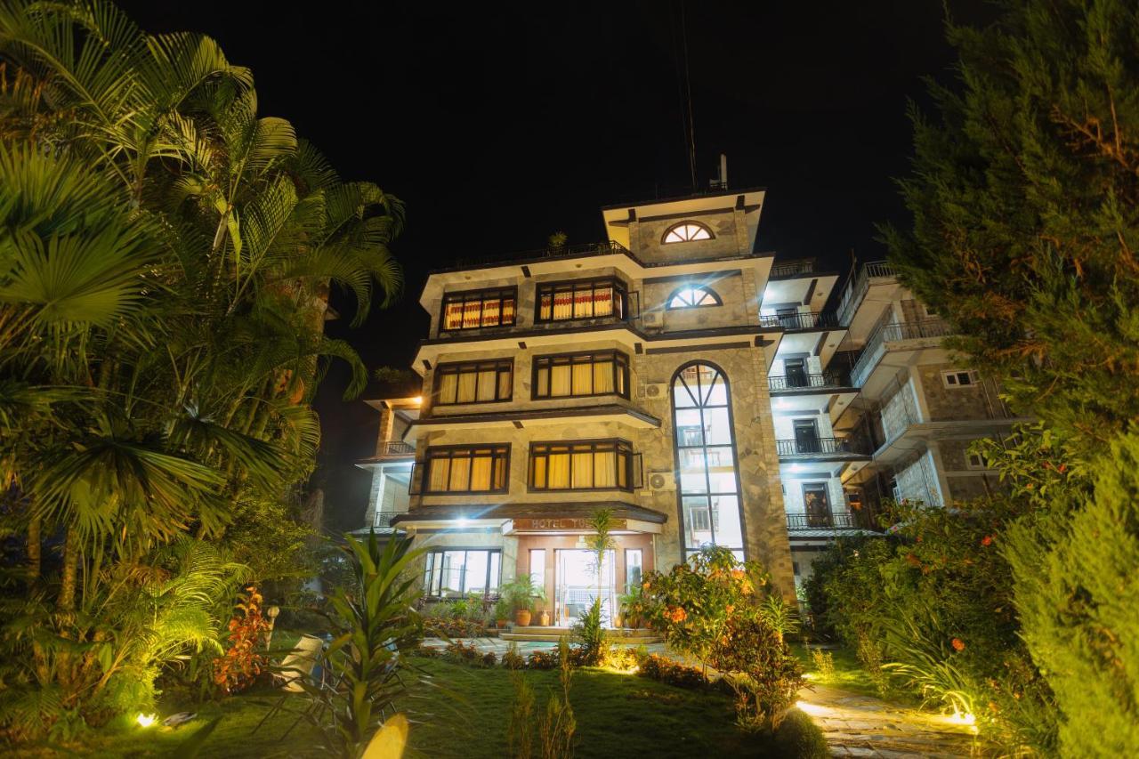Hotel Tulsi Покхара Екстер'єр фото